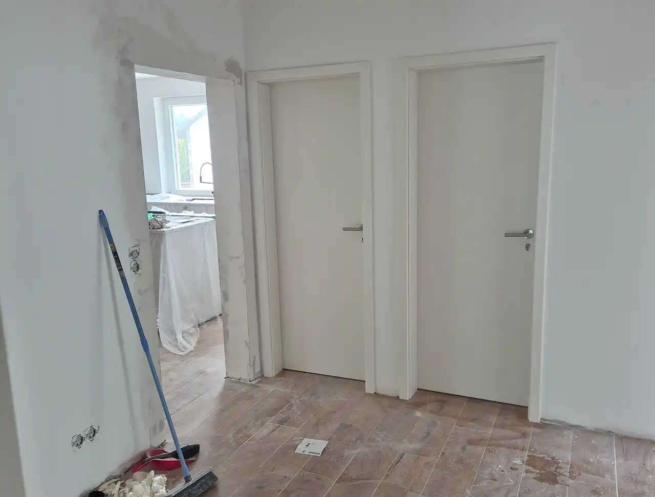 Türen und Zargen Montage